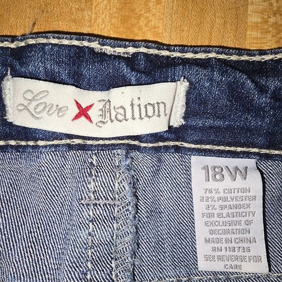 Love Nation Blue Ankle Cropped Tapered Fit Jeans 18W (JEA9) - Picture 8 of 10